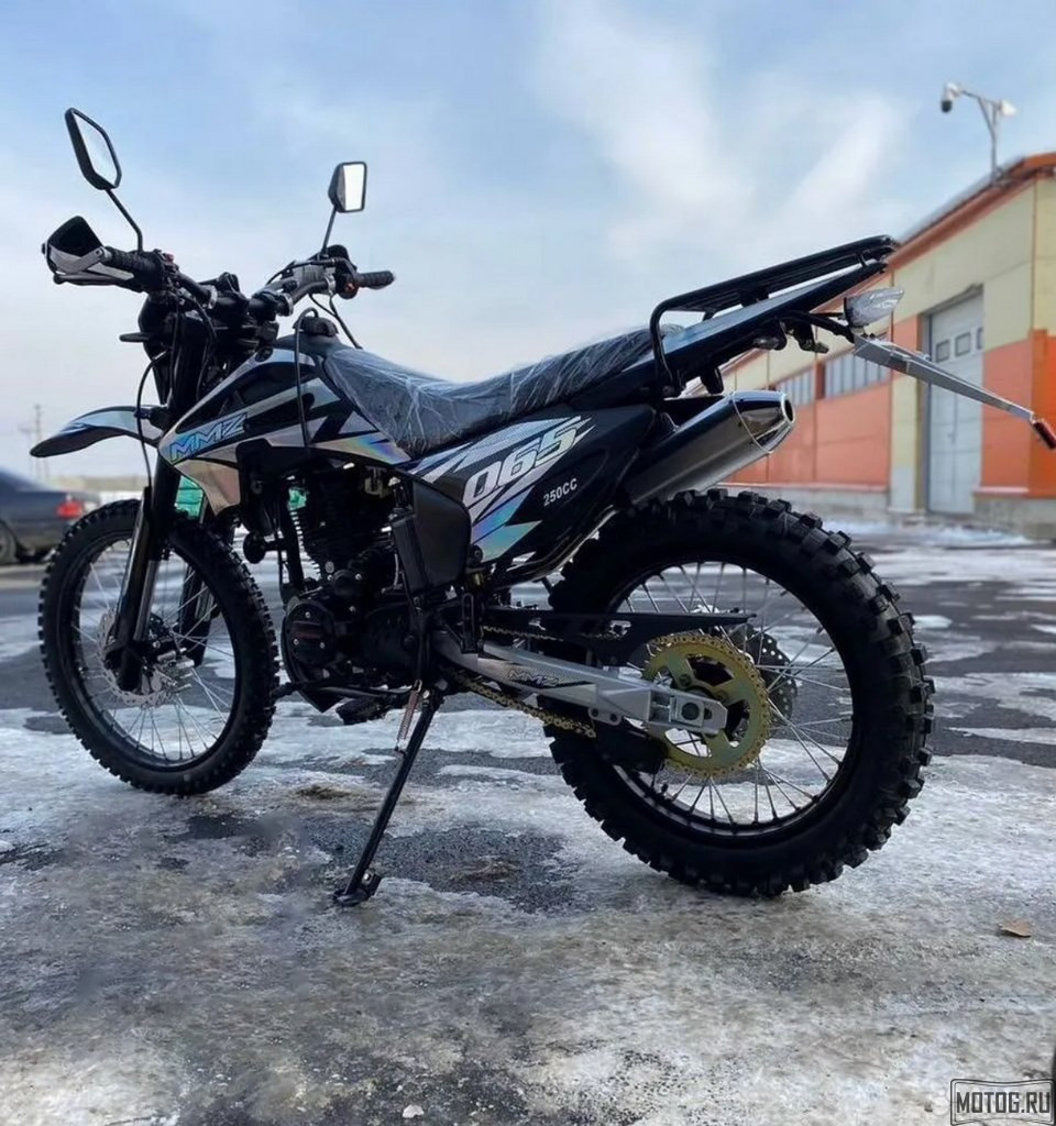 Эндуро мотоцикл MMZ 065 – 250 куб, надежность и мощность для бездорожья Эндуро мотоцикл MMZ 065 – 250 куб, надежность и мощность для бездорожья